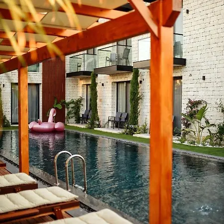 Enso Alaçatı * Çeşme