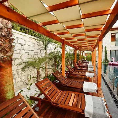 Enso Alaçatı Otel *